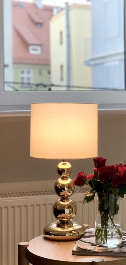 Dwupietrowy Apartament W Centrum Miasta Z Darmowym Miejscem Parkingowym Pod Zlotym Lwem VIII Kłodzko Buitenkant foto