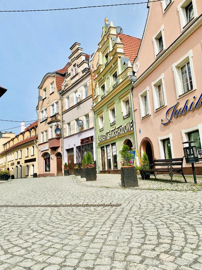 Dwupietrowy Apartament W Centrum Miasta Z Darmowym Miejscem Parkingowym Pod Zlotym Lwem VIII Kłodzko Buitenkant foto