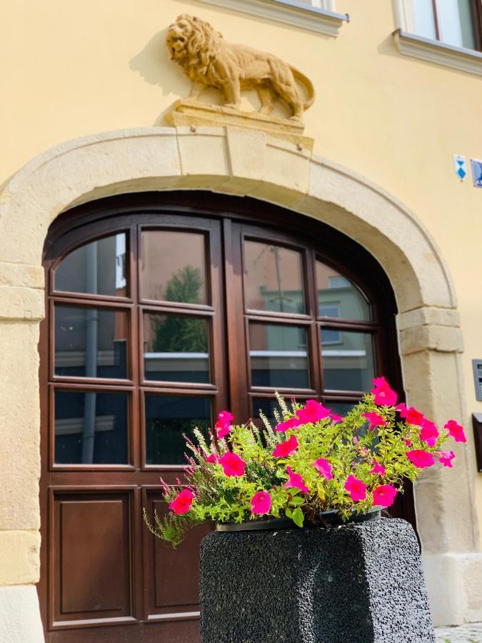 Dwupietrowy Apartament W Centrum Miasta Z Darmowym Miejscem Parkingowym Pod Zlotym Lwem VIII Kłodzko Buitenkant foto