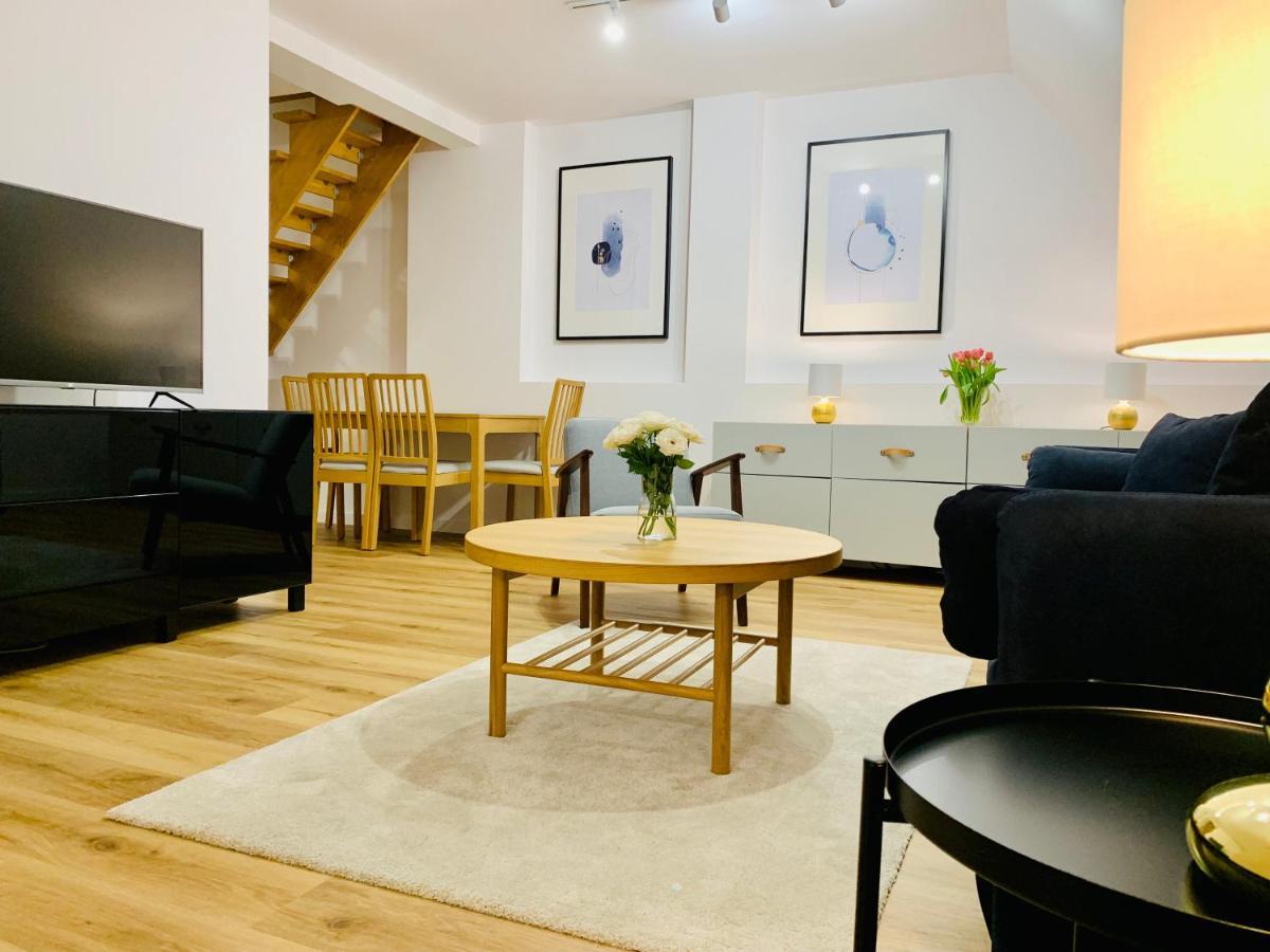 Dwupietrowy Apartament W Centrum Miasta Z Darmowym Miejscem Parkingowym Pod Zlotym Lwem VIII Kłodzko Buitenkant foto