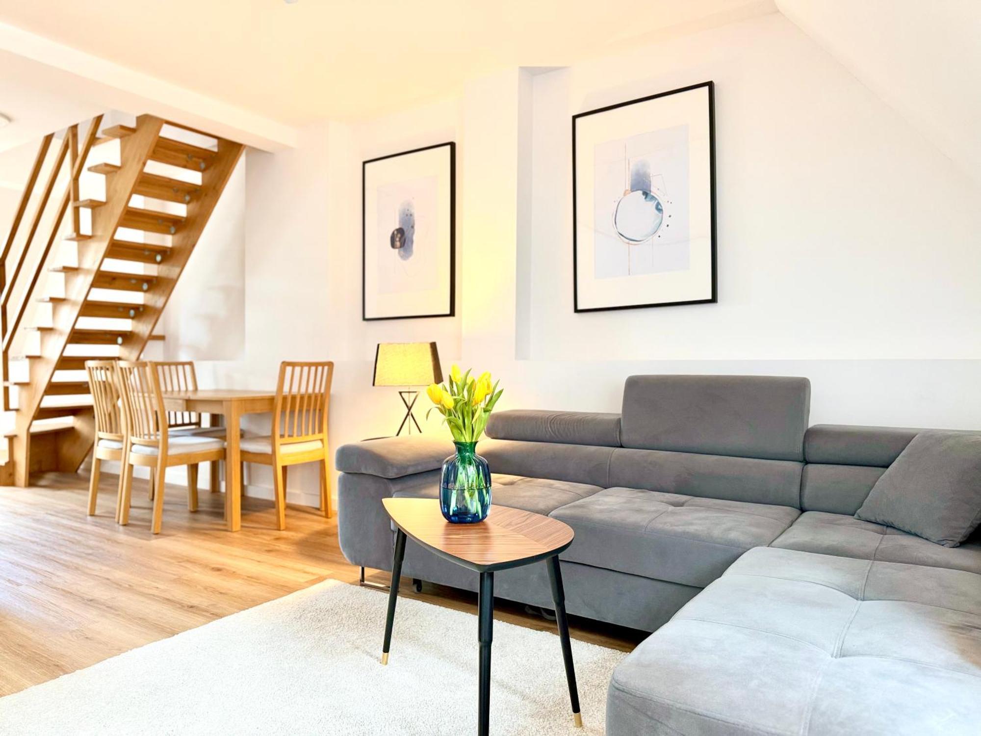 Dwupietrowy Apartament W Centrum Miasta Z Darmowym Miejscem Parkingowym Pod Zlotym Lwem VIII Kłodzko Buitenkant foto