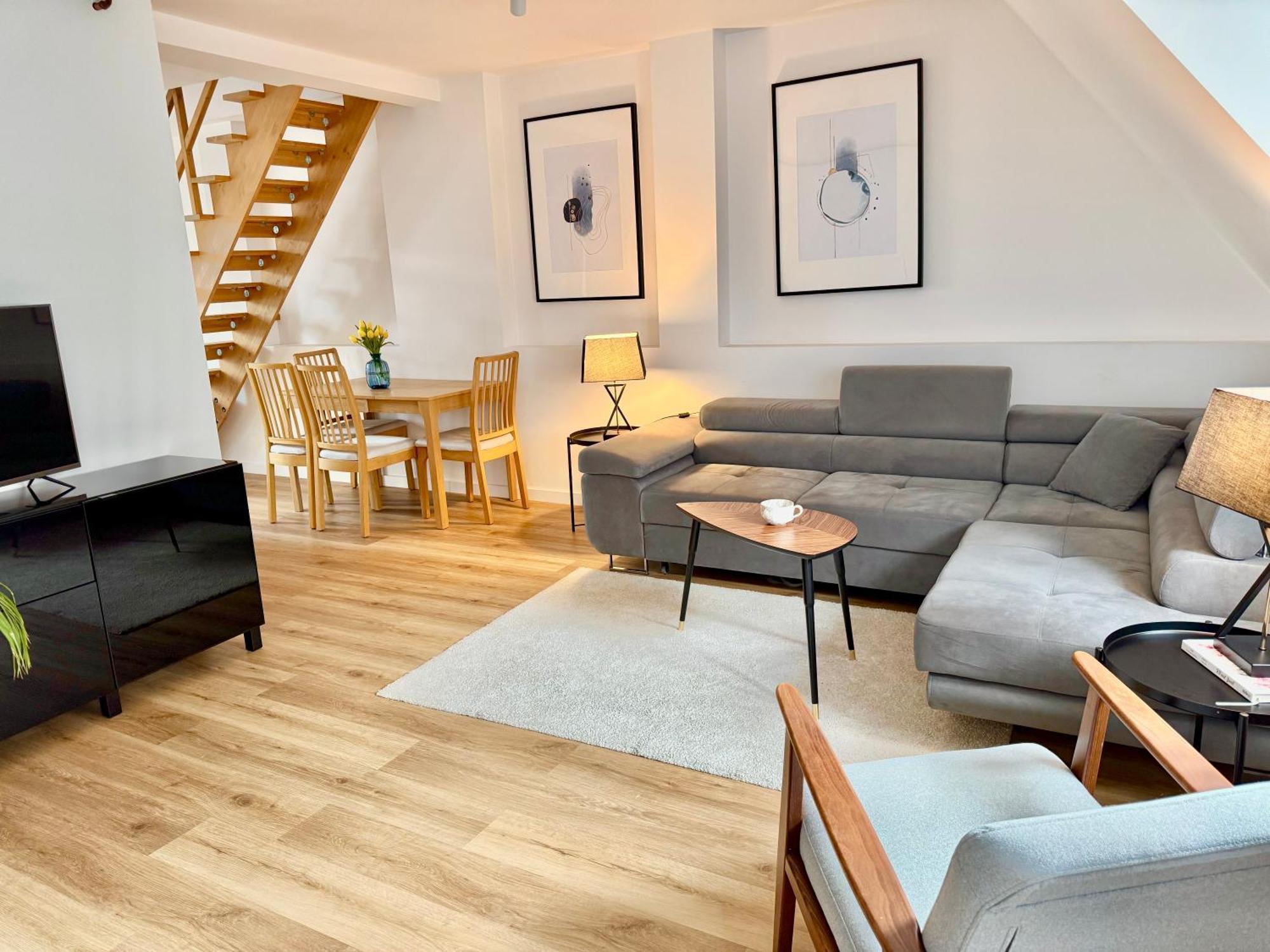Dwupietrowy Apartament W Centrum Miasta Z Darmowym Miejscem Parkingowym Pod Zlotym Lwem VIII Kłodzko Buitenkant foto